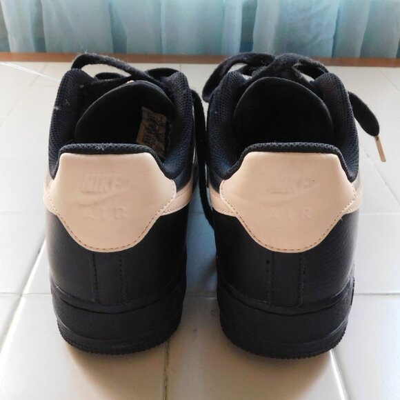 Peach Nike Air Force 1 Low '07 LE - Picture 4 of 6